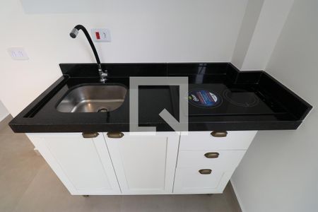 Detalhe da cozinha de kitnet/studio para alugar com 1 quarto, 29m² em Pompeia, São Paulo