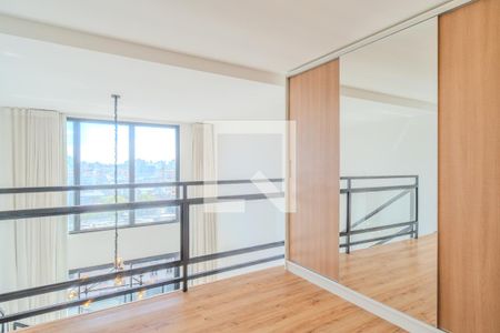 Quarto de apartamento à venda com 1 quarto, 58m² em Azenha, Porto Alegre
