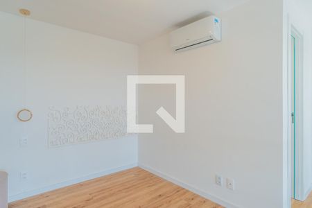 Quarto de apartamento à venda com 1 quarto, 58m² em Azenha, Porto Alegre