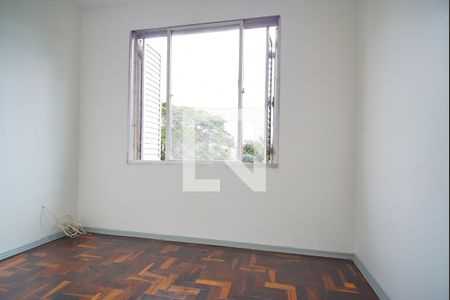 Quarto 1 de apartamento para alugar com 3 quartos, 59m² em Jardim Itu, Porto Alegre