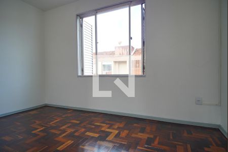 Quarto 3 de apartamento para alugar com 3 quartos, 59m² em Jardim Itu, Porto Alegre