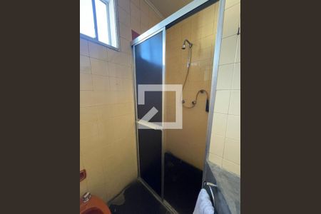 Casa à venda com 295m², 4 quartos e 4 vagas Casa à venda com 295m², 4 quartos e 4 vagasBanheiro 5