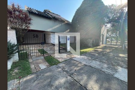 Casa à venda com 295m², 4 quartos e 4 vagas Casa à venda com 295m², 4 quartos e 4 vagasFachada