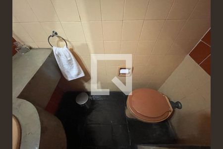 Casa à venda com 295m², 4 quartos e 4 vagas Casa à venda com 295m², 4 quartos e 4 vagasBanheiro 6