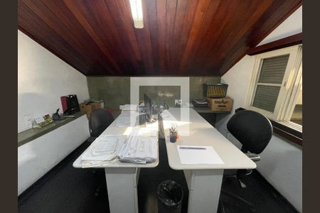 Casa à venda com 295m², 4 quartos e 4 vagas Casa à venda com 295m², 4 quartos e 4 vagasquarto 4