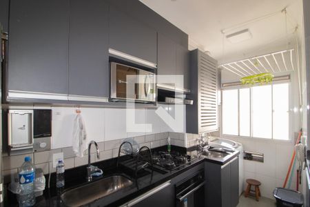 Cozinha e Área de Serviço de apartamento à venda com 2 quartos, 42m² em Vila Constança, São Paulo