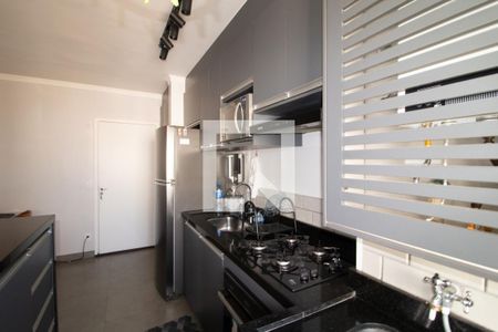 Cozinha e Área de Serviço de apartamento à venda com 2 quartos, 42m² em Vila Constança, São Paulo