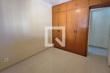 Quarto 1 de apartamento para alugar com 2 quartos, 70m² em Jardim Ipiranga, Campinas