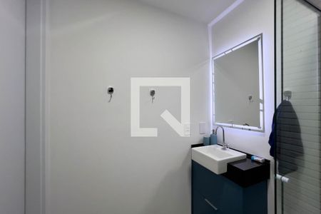 Banheiro de kitnet/studio para alugar com 1 quarto, 27m² em Vila Mariana, São Paulo