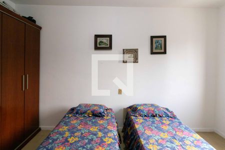 Quarto  de apartamento para alugar com 1 quarto, 60m² em Jardim Três Marias, Guarujá