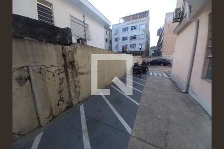 Garagem de apartamento para alugar com 1 quarto, 60m² em Centro, São Vicente