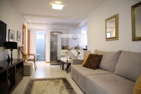 Sala de apartamento para alugar com 3 quartos, 69m² em Setor Bela Vista, Goiânia