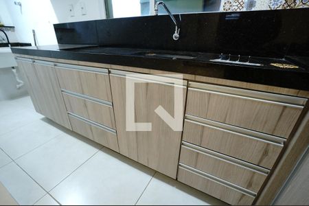 Cozinha de apartamento para alugar com 3 quartos, 69m² em Setor Bela Vista, Goiânia