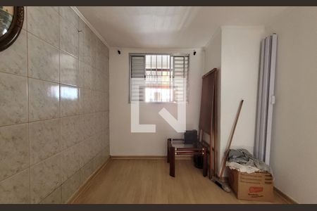 Quarto de casa para alugar com 2 quartos, 120m² em Vila Metalúrgica, Santo André