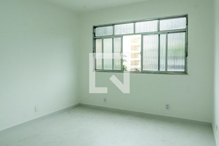 Sala de apartamento à venda com 2 quartos, 45m² em Pechincha, Rio de Janeiro