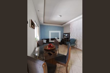 Sala de casa à venda com 2 quartos, 120m² em Jaqueline, Belo Horizonte