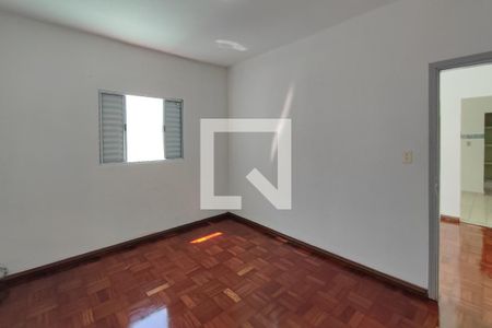 Quarto 1 de casa para alugar com 2 quartos, 60m² em Vila Progresso, Campinas