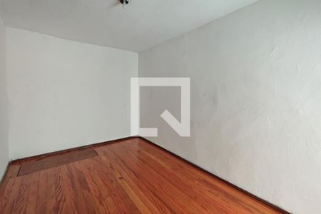 Quarto 2 de casa para alugar com 2 quartos, 60m² em Vila Progresso, Campinas