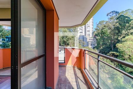 Sacada de apartamento à venda com 3 quartos, 177m² em Vila Andrade, São Paulo