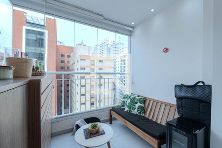 Sacada de apartamento à venda com 2 quartos, 50m² em Bela Vista, São Paulo