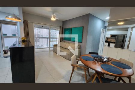 Detalhe Sala de apartamento para alugar com 2 quartos, 80m² em Gonzaga, Santos