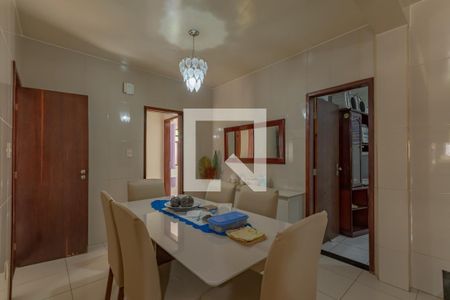 Sala de Jantar de casa à venda com 3 quartos, 200m² em Parque Recreio , Belo Horizonte