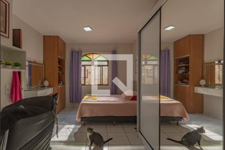 Quarto 1 de casa à venda com 3 quartos, 200m² em Parque Recreio , Belo Horizonte