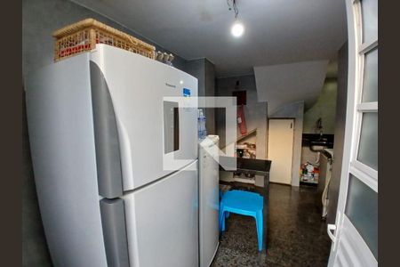 Casa à venda com 3 quartos, 75m² em Santa Rosa, Niterói