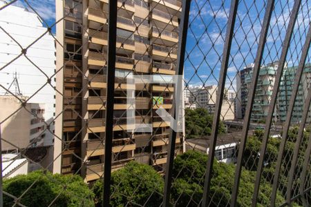 Vista da Sala de apartamento à venda com 2 quartos, 76m² em Icaraí, Niterói