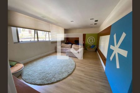 Apartamento à venda com 3 quartos, 107m² em Charitas, Niterói