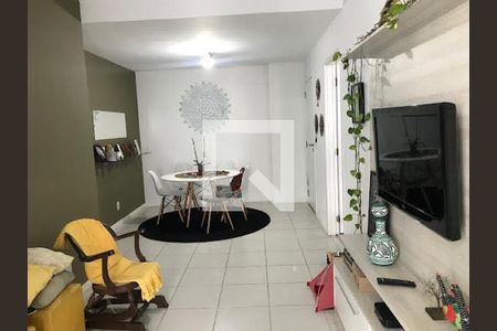 Apartamento à venda com 2 quartos, 76m² em Itaipu, Niterói