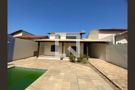 Casa à venda com 5 quartos, 329m² em Maravista, Niterói