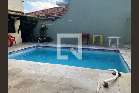 Casa à venda com 4 quartos, 400m² em Piratininga, Niterói