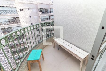 Varanda de apartamento à venda com 2 quartos, 68m² em Vila Pompéia, São Paulo