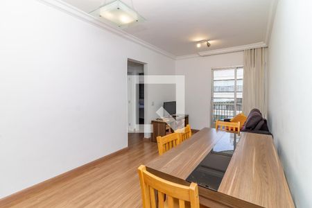 Sala de apartamento à venda com 2 quartos, 68m² em Vila Pompéia, São Paulo