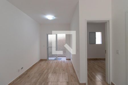 Sala/Cozinha de apartamento para alugar com 1 quarto, 36m² em Vila Nova Mazzei, São Paulo