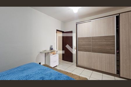 Quarto 1 de casa à venda com 5 quartos, 300m² em Jardim Palmares (zona Sul), São Paulo