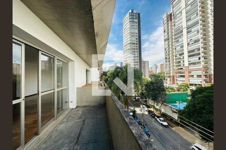 Apartamento à venda com 4 quartos, 305m² em Paraíso, São Paulo