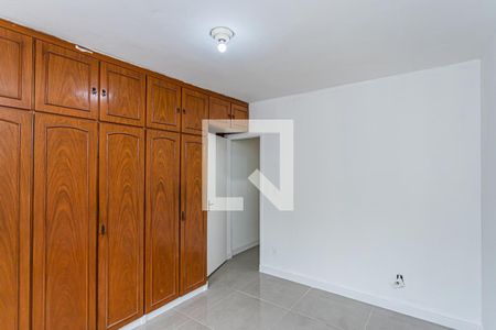 Quarto 1 de casa para alugar com 3 quartos, 200m² em Vila Albertina, São Paulo