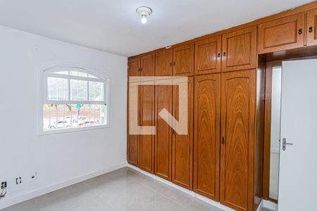 Quarto 1 de casa para alugar com 3 quartos, 200m² em Vila Albertina, São Paulo