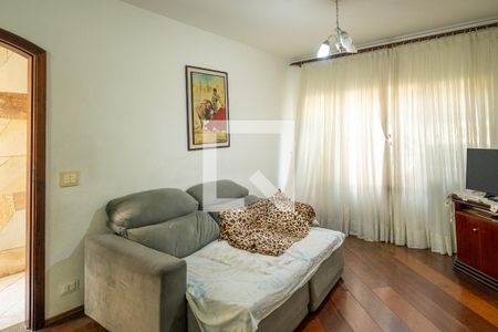 Sala de casa à venda com 3 quartos, 165m² em Jardim Santa Emilia, São Paulo