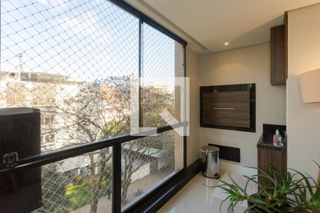 Sacada de apartamento à venda com 3 quartos, 137m² em Petrópolis, Porto Alegre