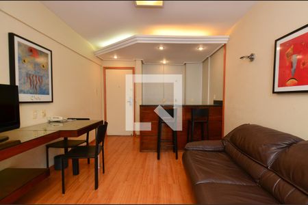 Sala de estar de apartamento para alugar com 1 quarto, 41m² em Funcionários, Belo Horizonte