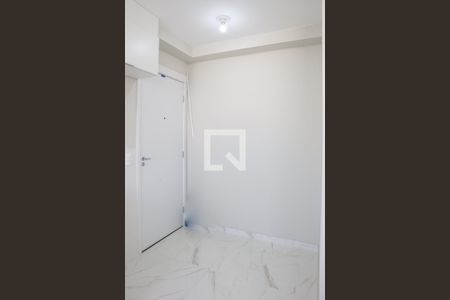 Entrada de apartamento à venda com 2 quartos, 40m² em Água Branca, São Paulo