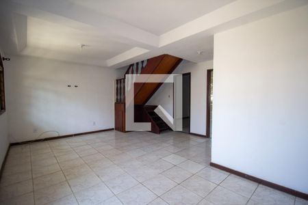 Sala de casa de condomínio para alugar com 3 quartos, 180m² em Vargem Grande, Rio de Janeiro