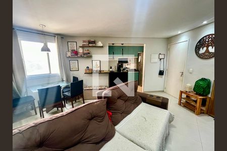 Sala de apartamento à venda com 2 quartos, 48m² em Jardim do Lago, Jundiaí