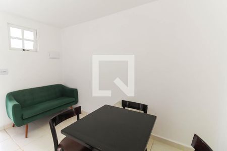 Studio de kitnet/studio para alugar com 1 quarto, 18m² em Vila Bertioga, São Paulo