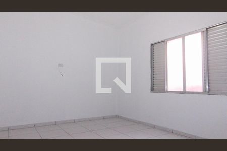 Quarto 2 de casa para alugar com 2 quartos, 53m² em Jardim Tietê, São Paulo