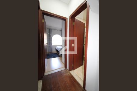 Sala de apartamento à venda com 2 quartos, 113m² em Cambuí, Campinas