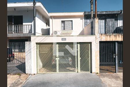 Fachada de casa à venda com 2 quartos, 124m² em Jardim Celeste, São Paulo